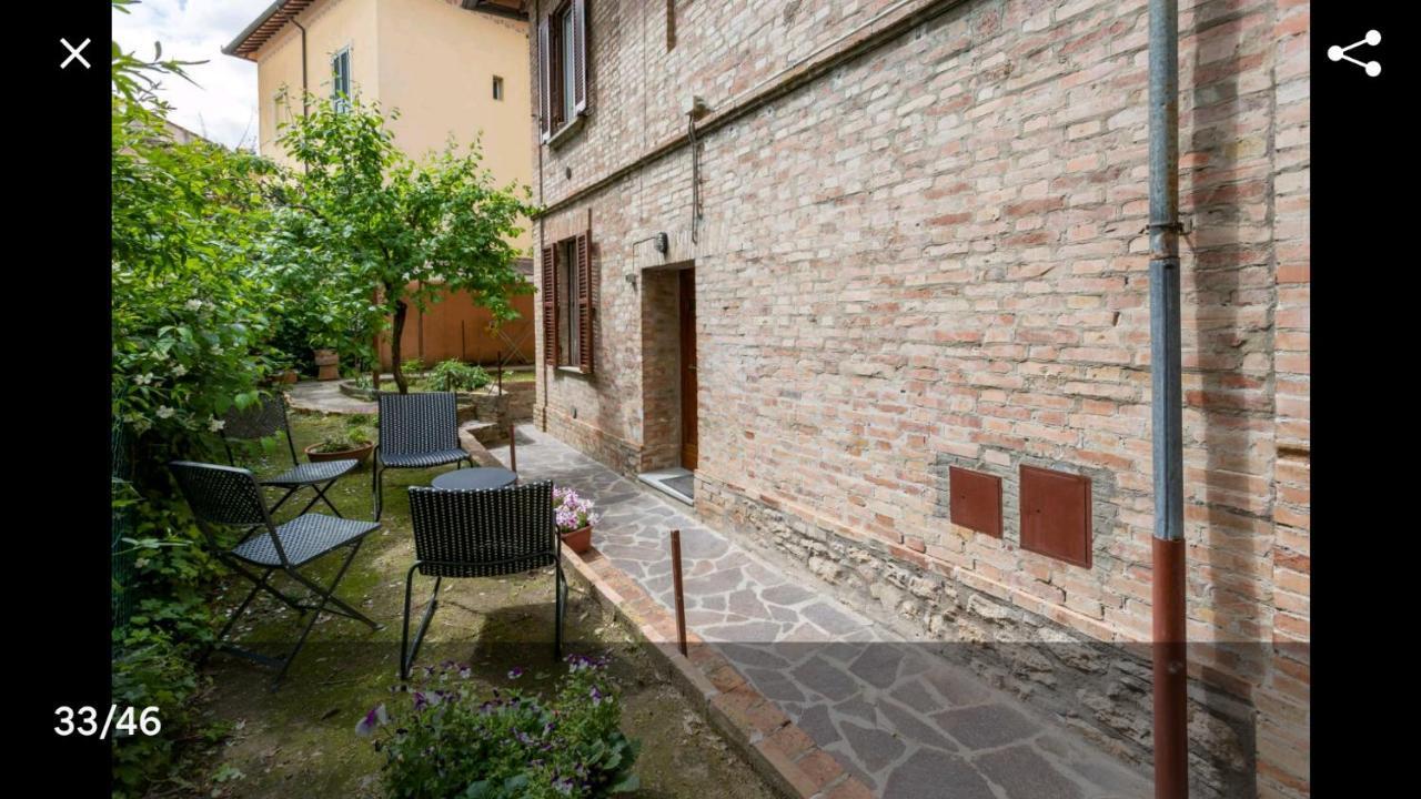 Via Del Toppo, 4 Pérouse Extérieur photo